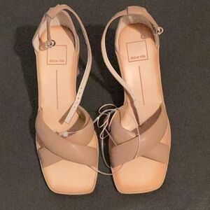 NWOT Dolce Vita Size‎ 9.5 Farah Ankle Strap Heels